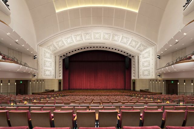 Northrop Auditorium, Minneapolis: view 2