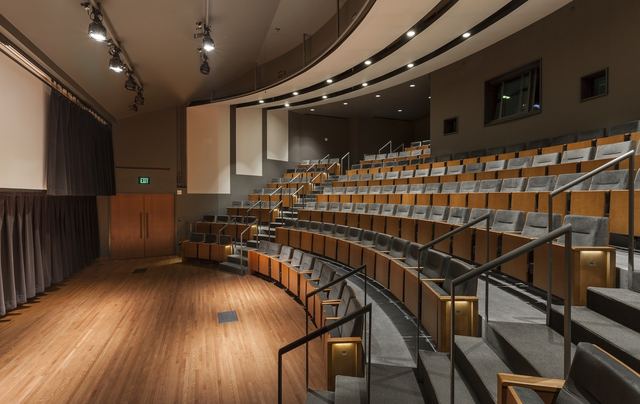 Northrop Auditorium, Minneapolis: view 3